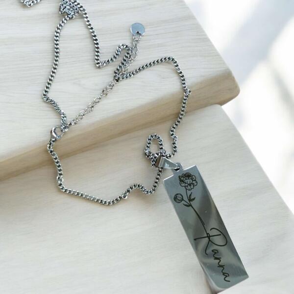 Engraving Long Rectangle Stainless Necklace Thumbnail